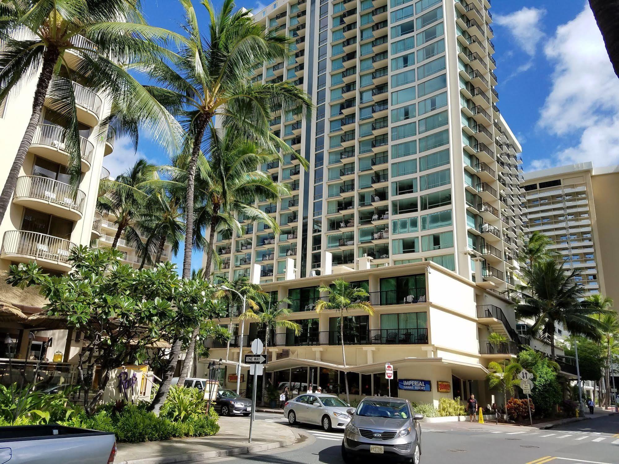 Hotel Imperial Hawaii